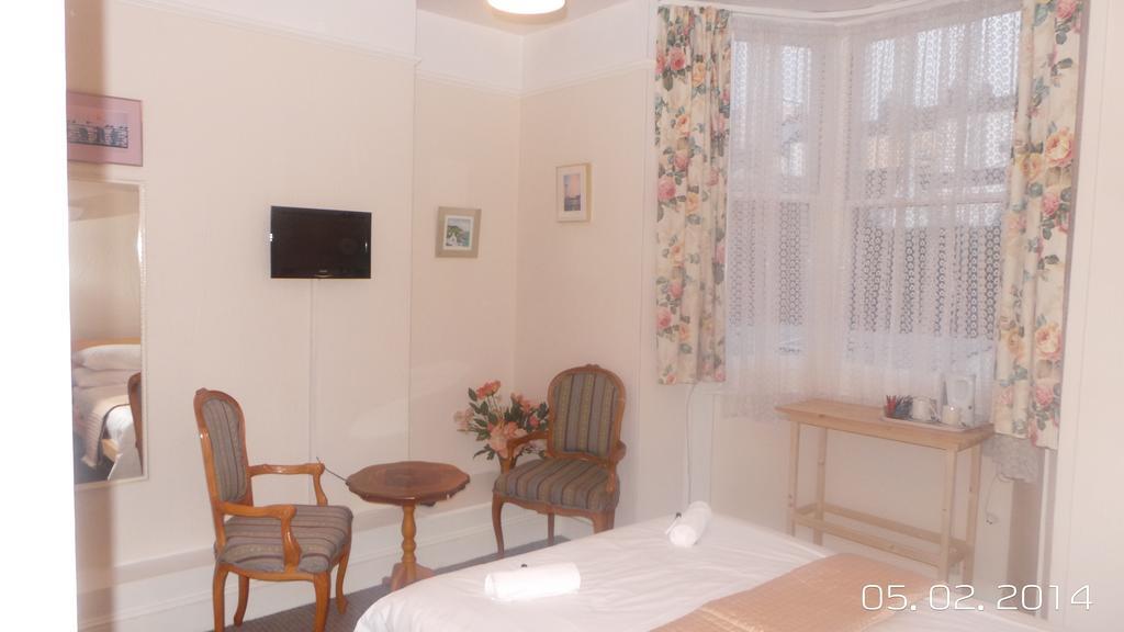 Alston House 3*